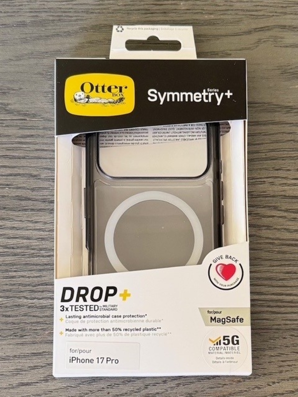 OtterBox Symmetry+ Clear Case with Black Edges for iPhone 17 Pro - MagSafe